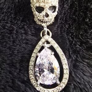 Silver Crystal Teardrop Skull Pendant Necklace - Clear